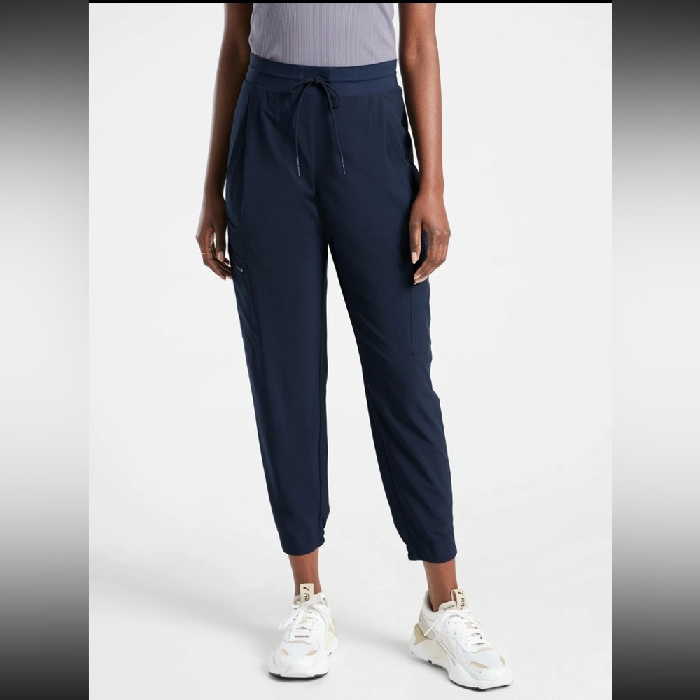 EUC Athleta Navy Go Far Travel Venture Pant